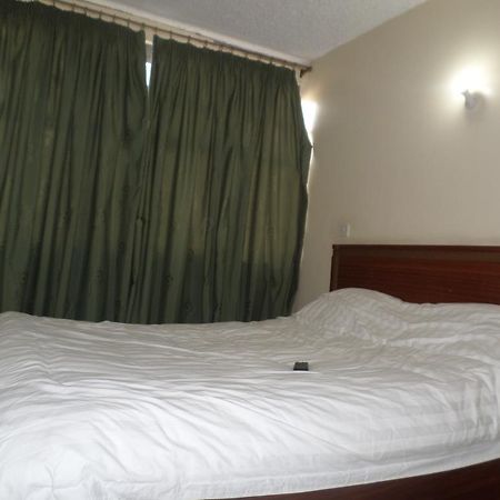Karibu Hotel Найроби Экстерьер фото