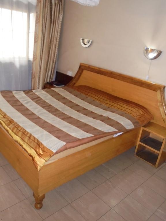 Karibu Hotel Найроби Экстерьер фото