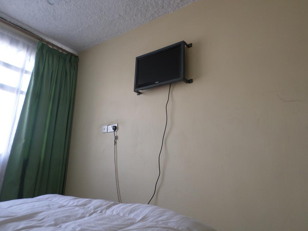 Karibu Hotel Найроби Экстерьер фото