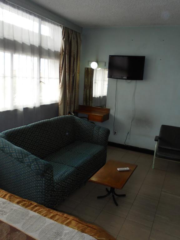 Karibu Hotel Найроби Номер фото