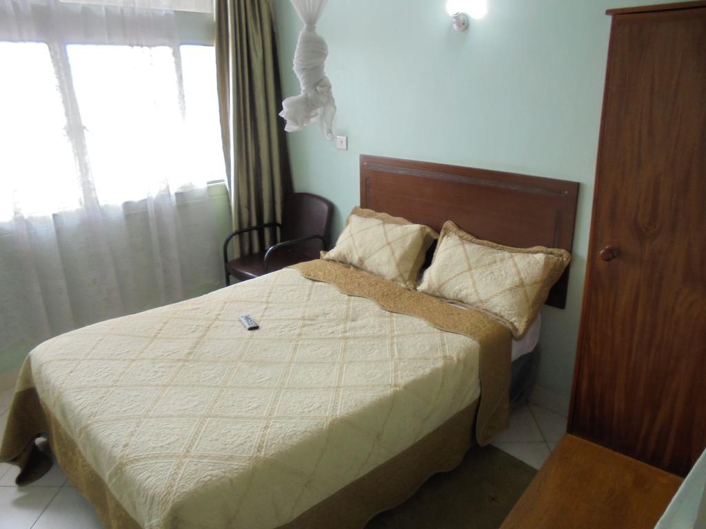 Karibu Hotel Найроби Номер фото